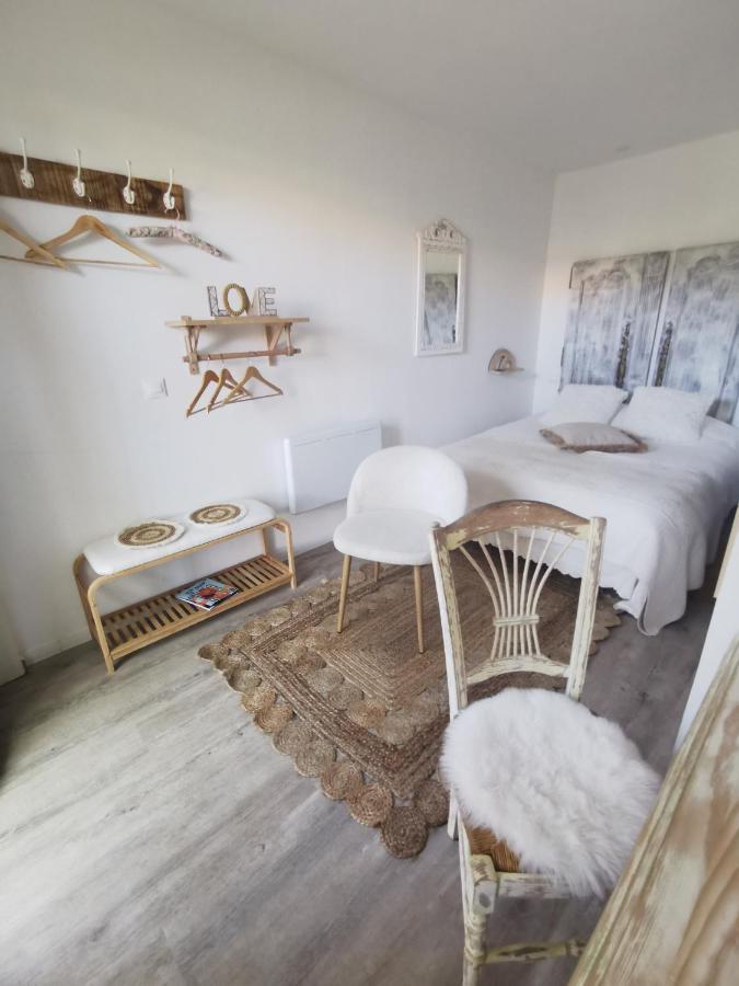 Au Poeme Du Chene, Logement Independant, Calme, Parking Gratuit Basse-Goulaine Buitenkant foto